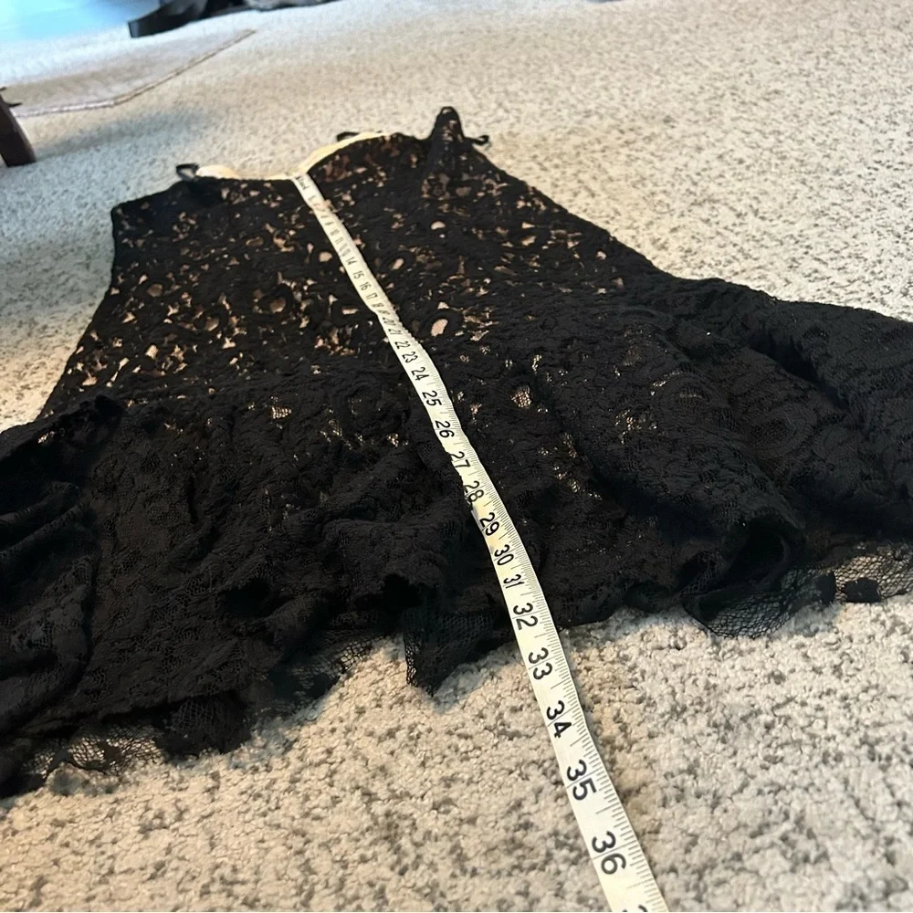 Anthropologie Moulinette Soeurs Cotrena Flounced Black Laced Dress Size 6 - Picture 10 of 12